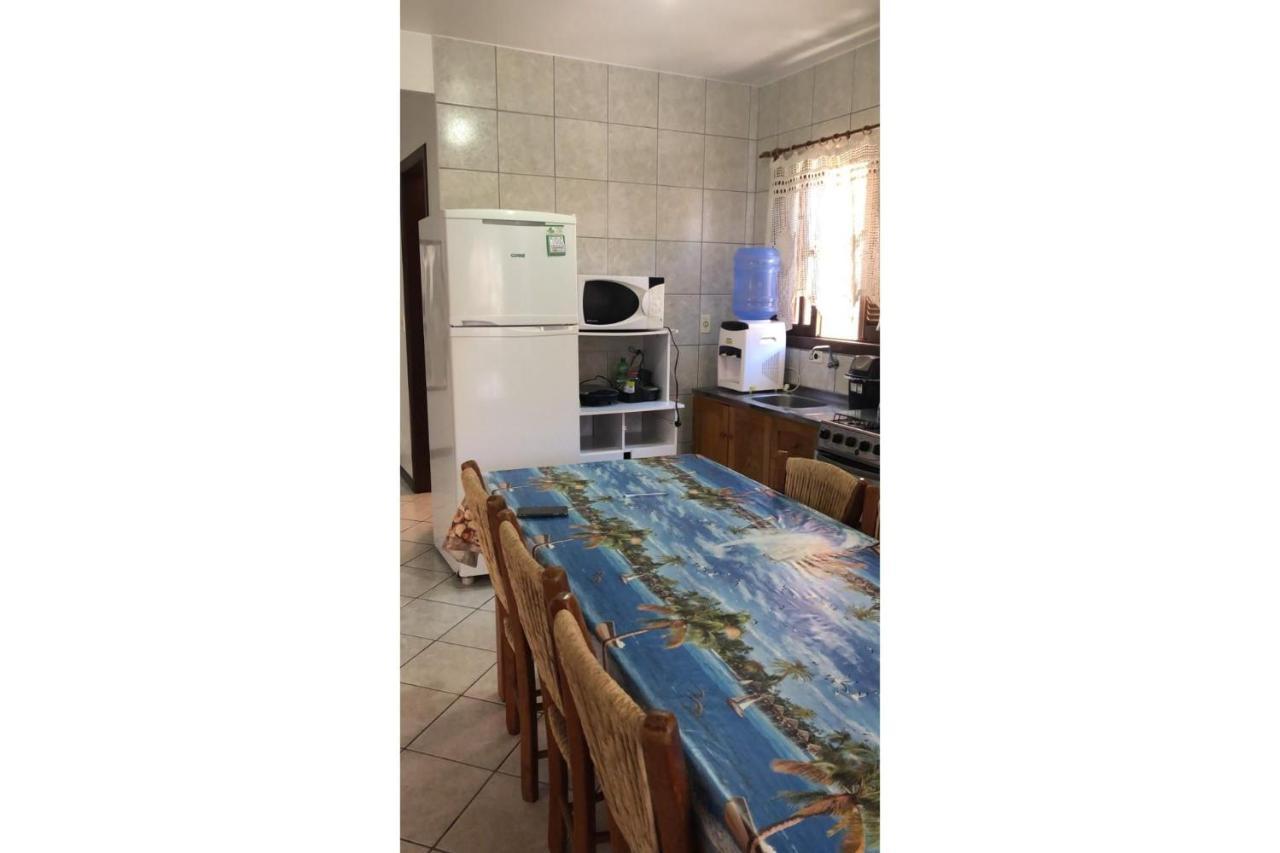 Casa Em Bombinhas Almeida E Moraes Perto Da Praia ภายนอก รูปภาพ