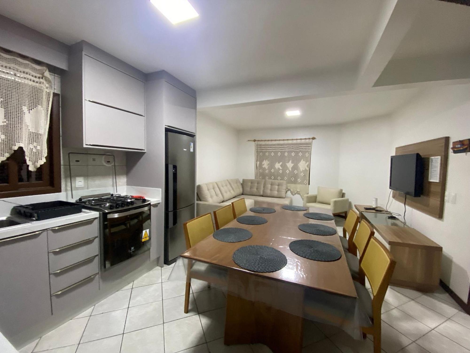 Casa Em Bombinhas Almeida E Moraes Perto Da Praia ภายนอก รูปภาพ